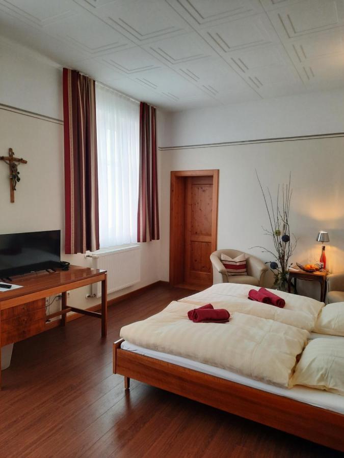 Gaestehaus Schweiklberg Vilshofen an der Donau Kültér fotó